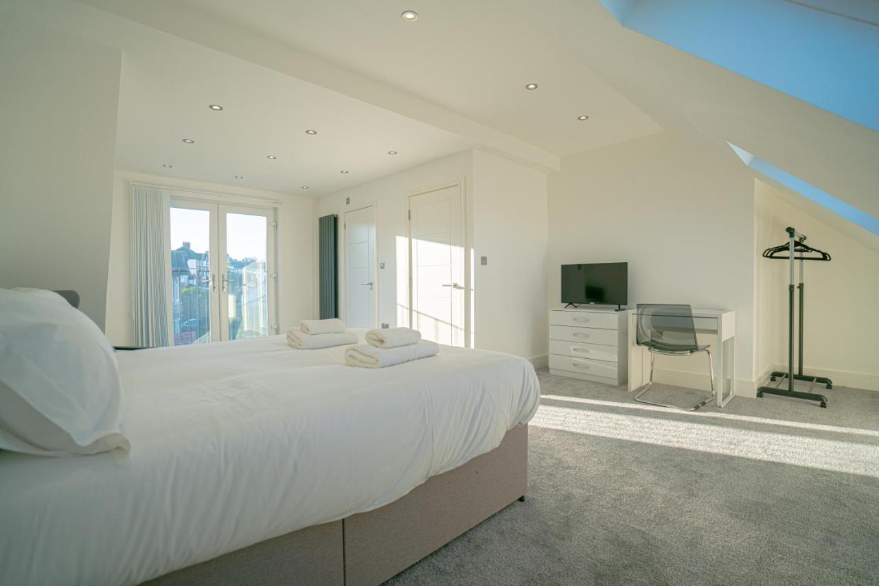 הוילה אוקספורד Newly Refurbished Modern 4 Bed Detached House ! מראה חיצוני תמונה